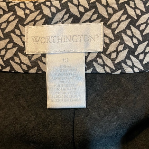 Size 16 black and off-white patterned diamond skirt - Picture 8 of 8